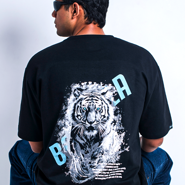 BOAMBLA White Tiger | Alpha Oversized Tee | Black