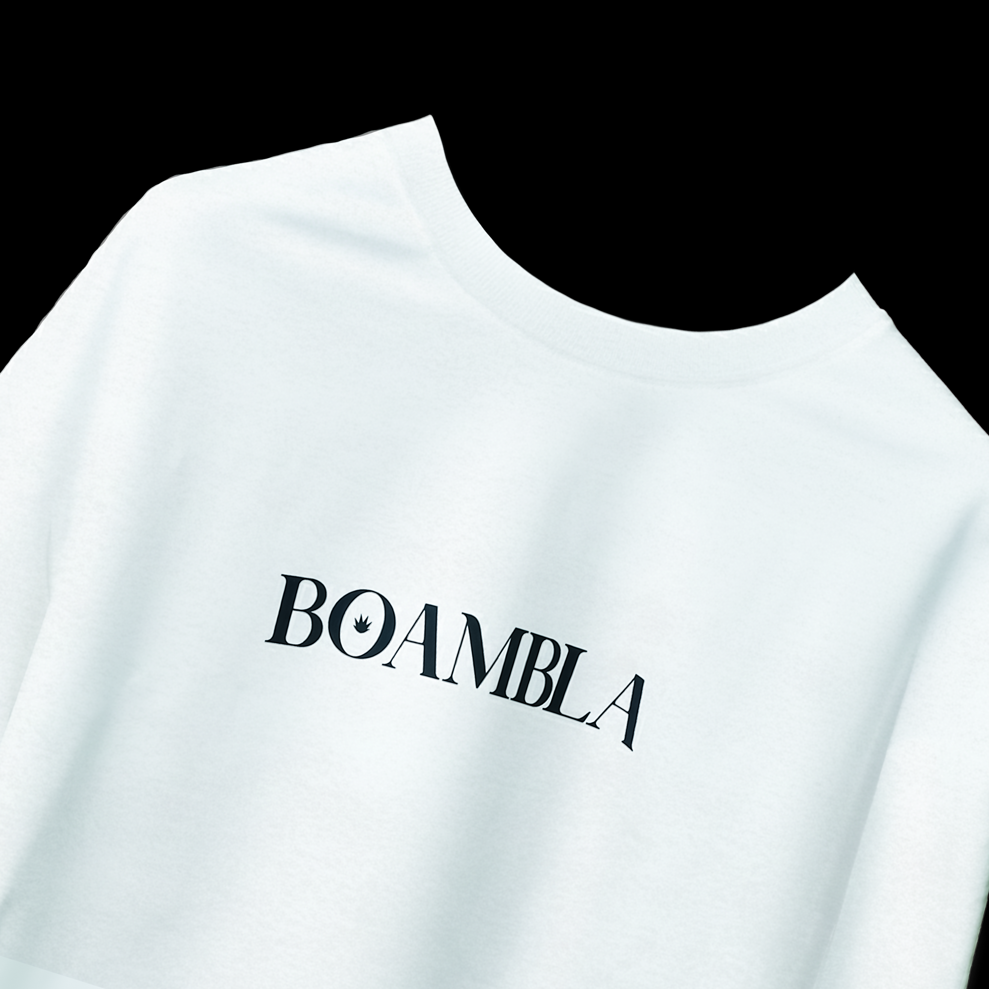 White | BOAMBLA BIG BULL — No Fear Oversized Tee