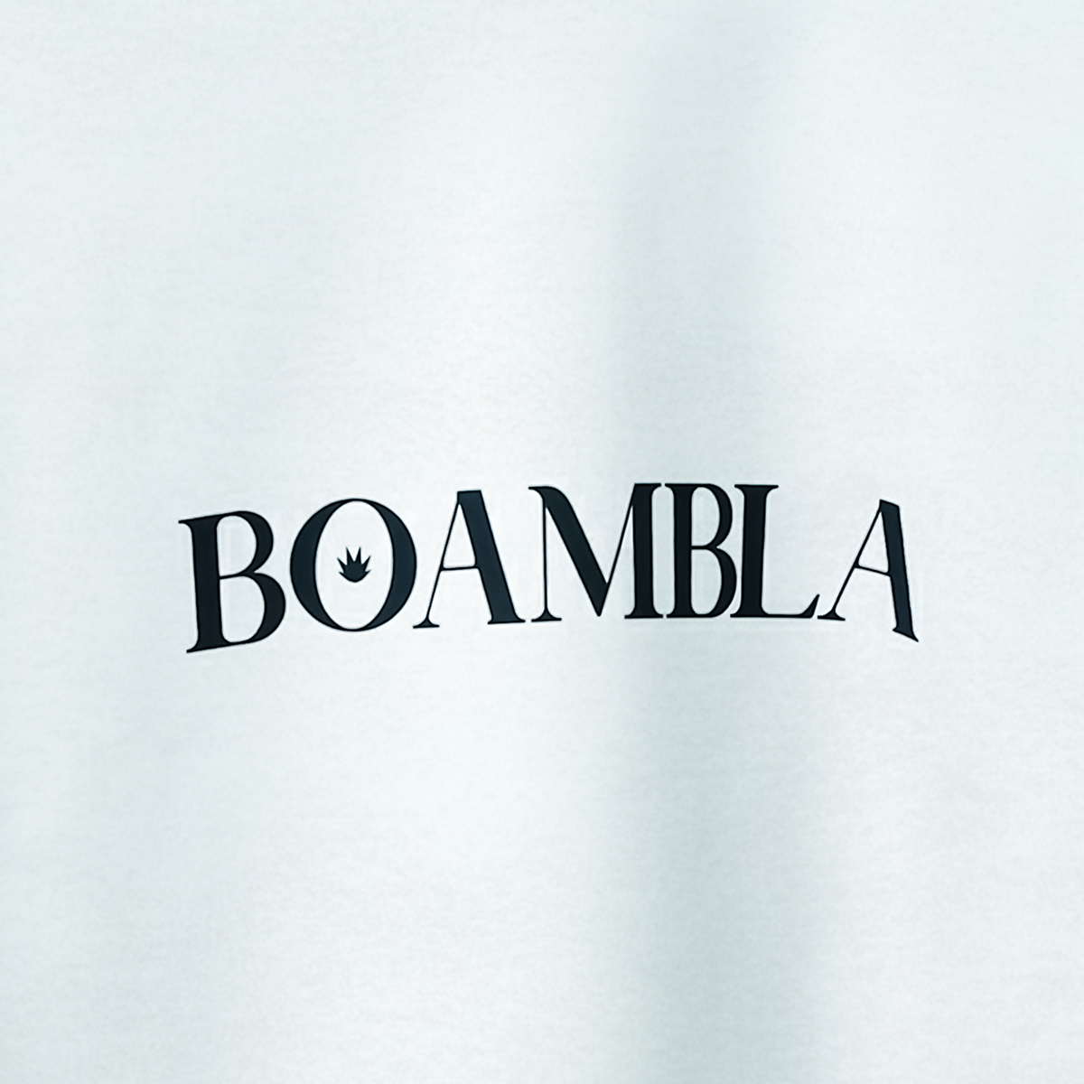 White | BOAMBLA BIG BULL — No Fear Oversized Tee